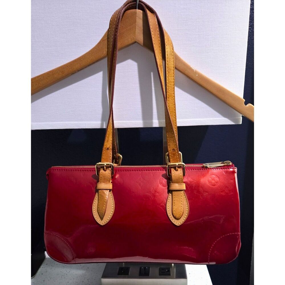 Louis Vuitton Rosewood Avenue Monogram Vernis - Pomme d'Amour vibrant candy red
